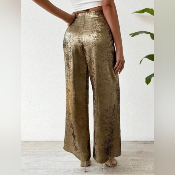 Women's Metallic Effect Pleated Pants For New Year Holiday Party Clothes - Picture 2 of 6